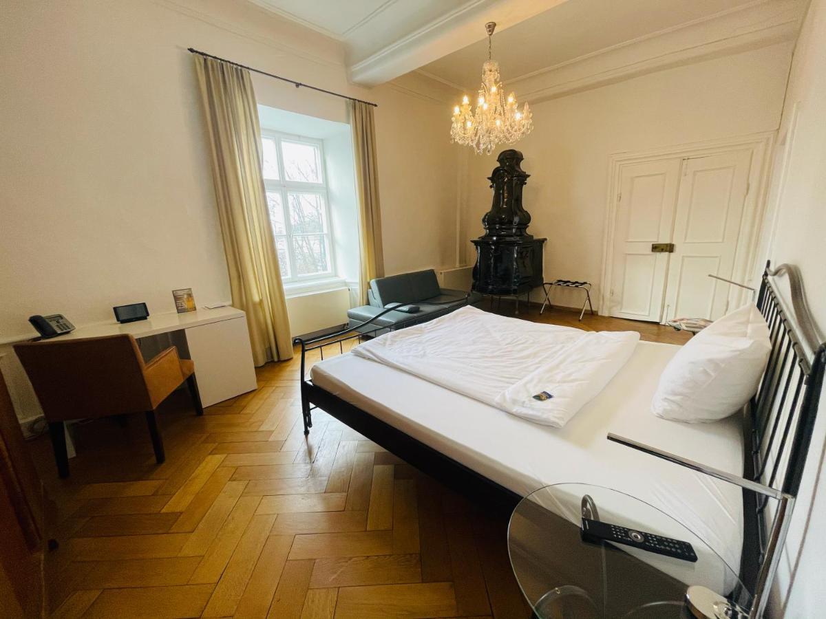 Schlossparkhotel Mariakirchen Arnstorf Dış mekan fotoğraf