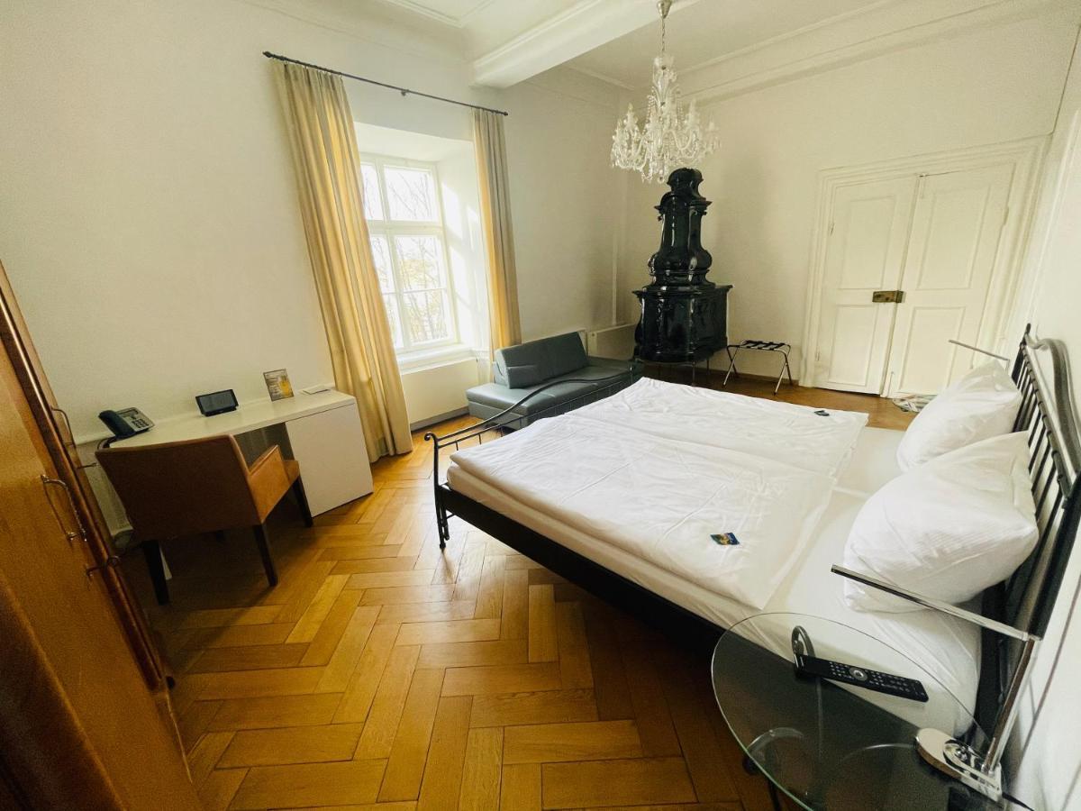 Schlossparkhotel Mariakirchen Arnstorf Dış mekan fotoğraf