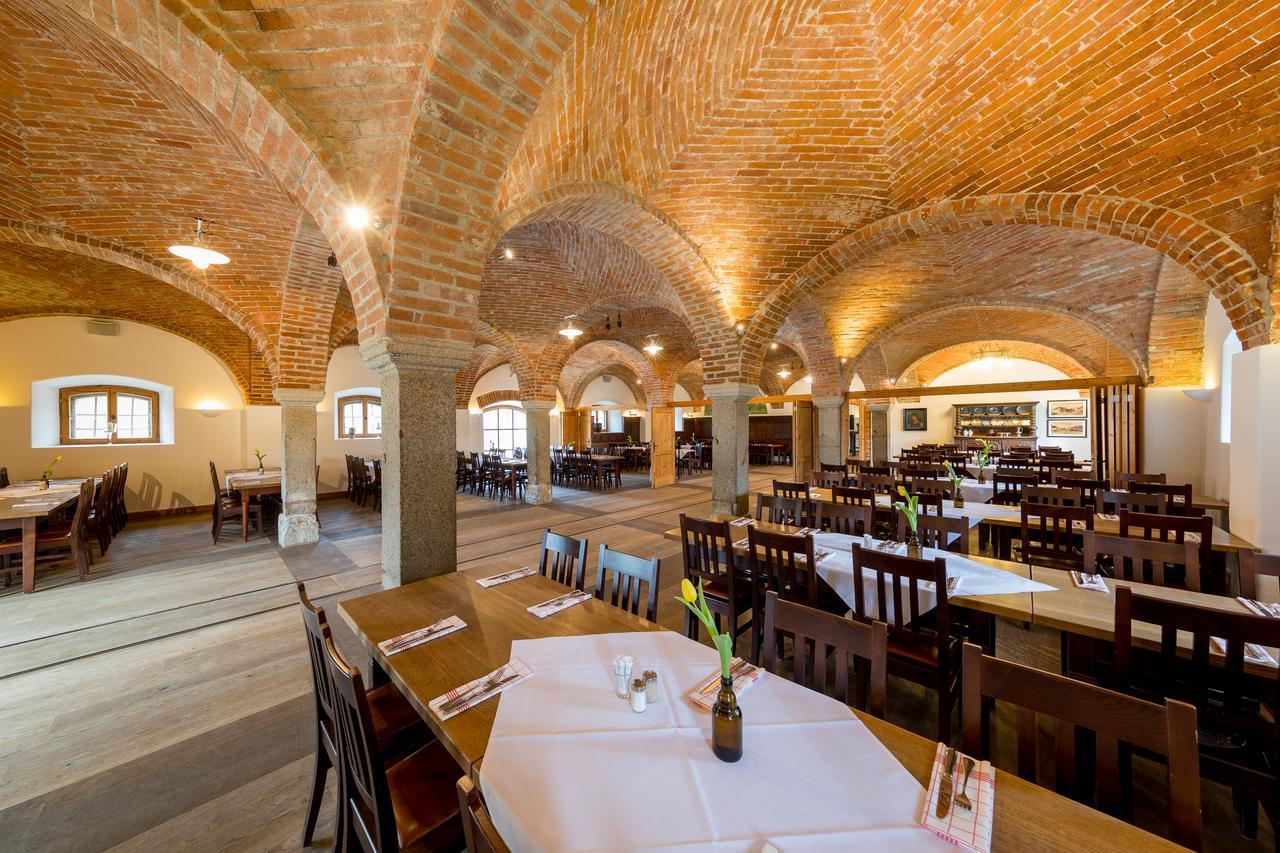Schlossparkhotel Mariakirchen Arnstorf Dış mekan fotoğraf